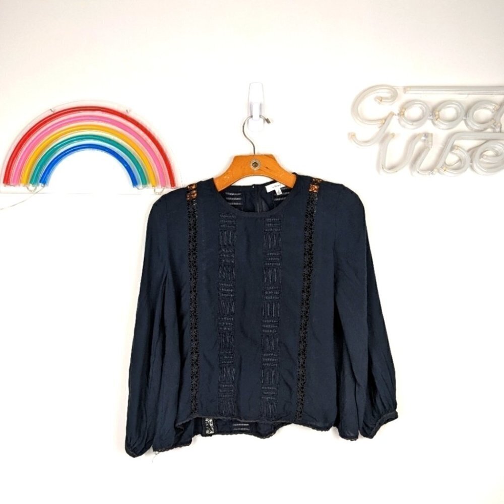 𝅺ARITZIA Wilfred boho inspired black peasant style top x Small